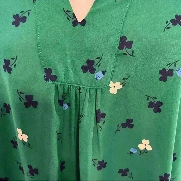 Pleione green three-quarter sleeve medium loose fit blouse navy/white flowers - Picture 8 of 15
